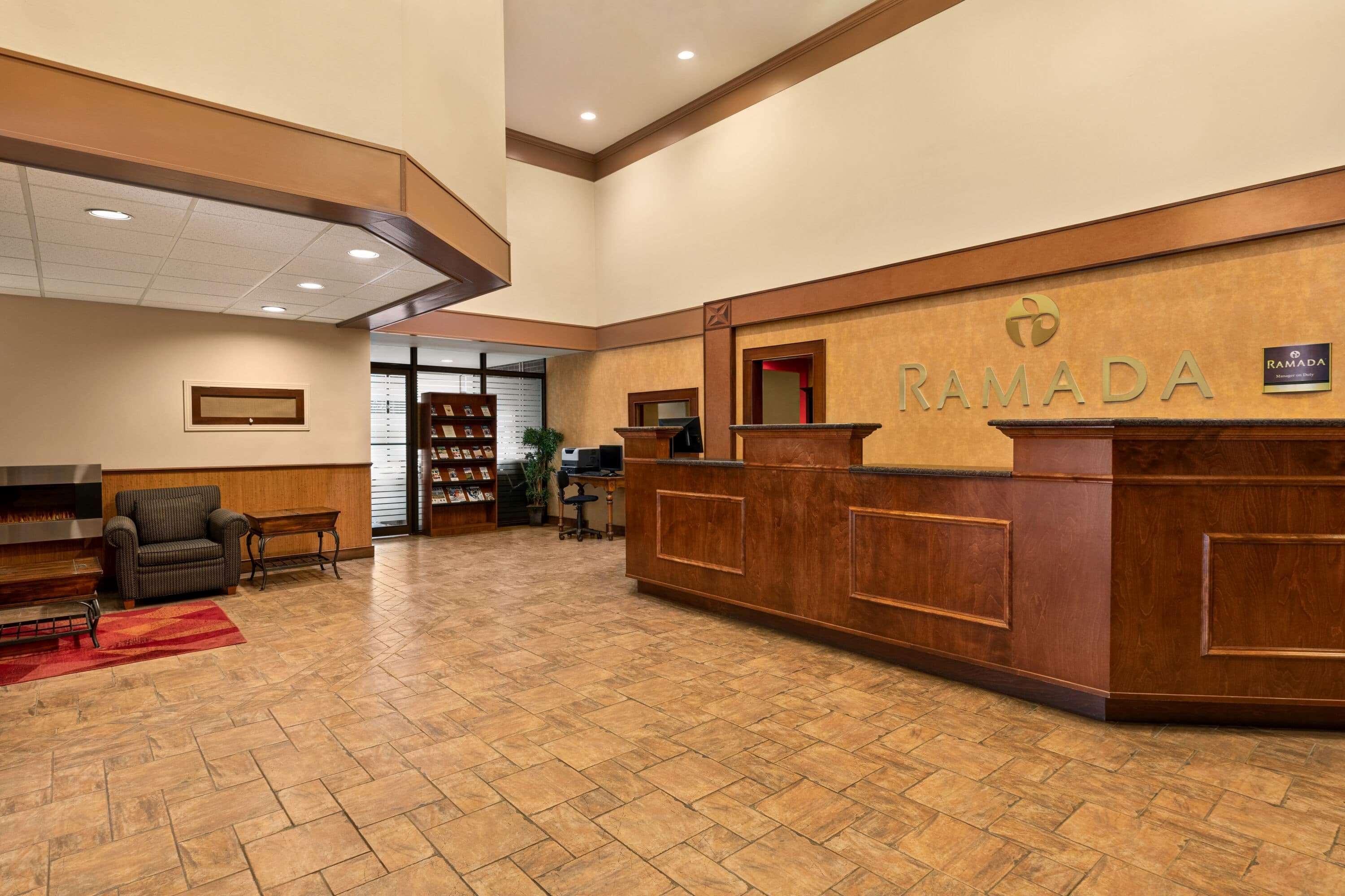 Ramada By Wyndham Fredericton Otel Dış mekan fotoğraf