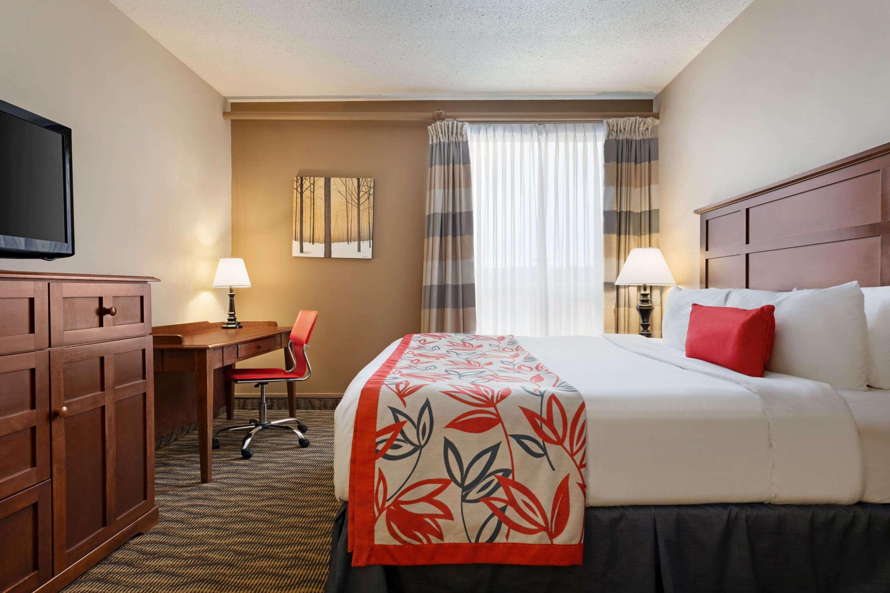 Ramada By Wyndham Fredericton Otel Dış mekan fotoğraf